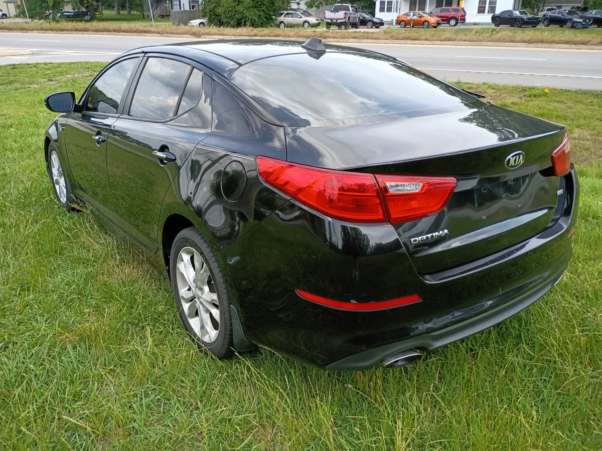 2015 Kia Optima — image 3