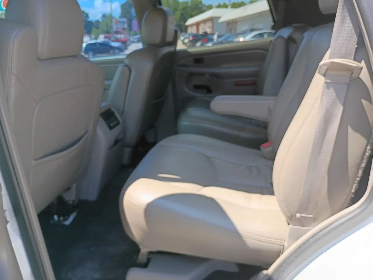 2005 Chevrolet Tahoe — image 6