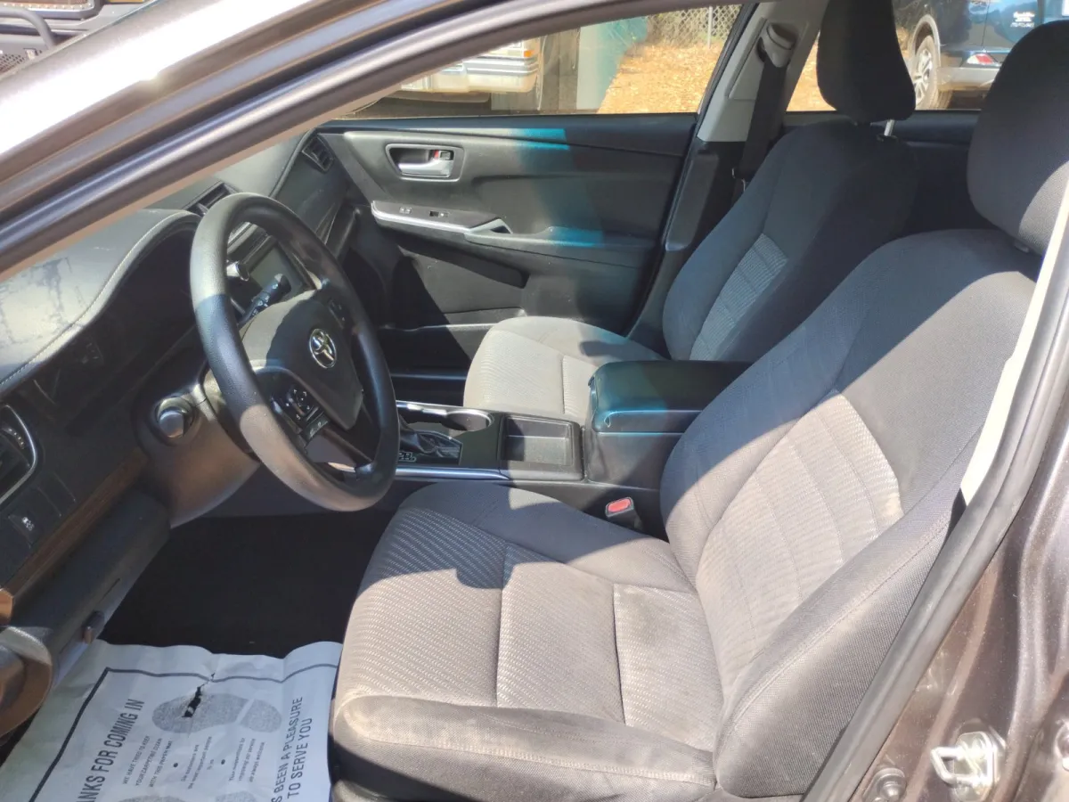 2015 Toyota Camry — image 6