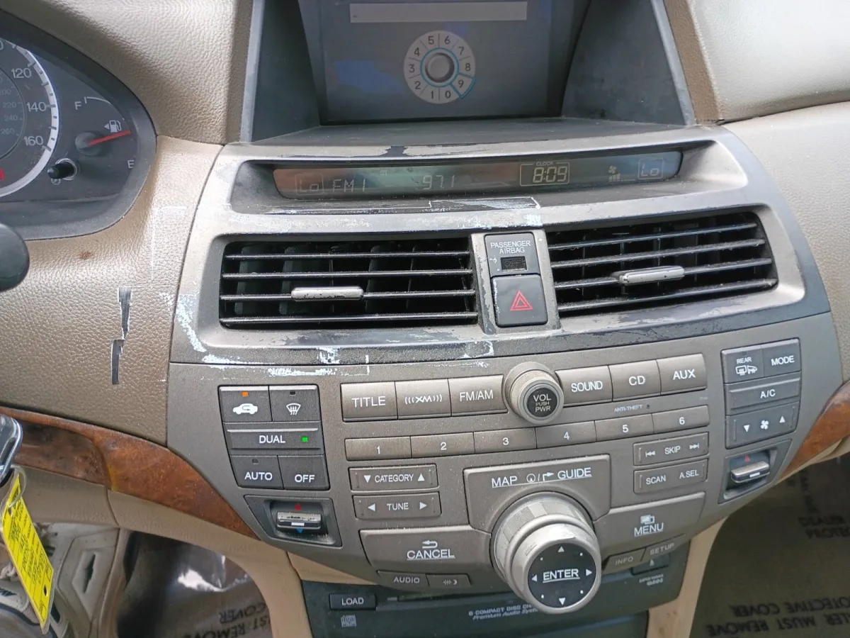 2008 Honda Accord — image 8