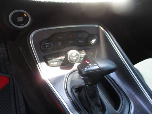 2016 Dodge Challenger — image 8