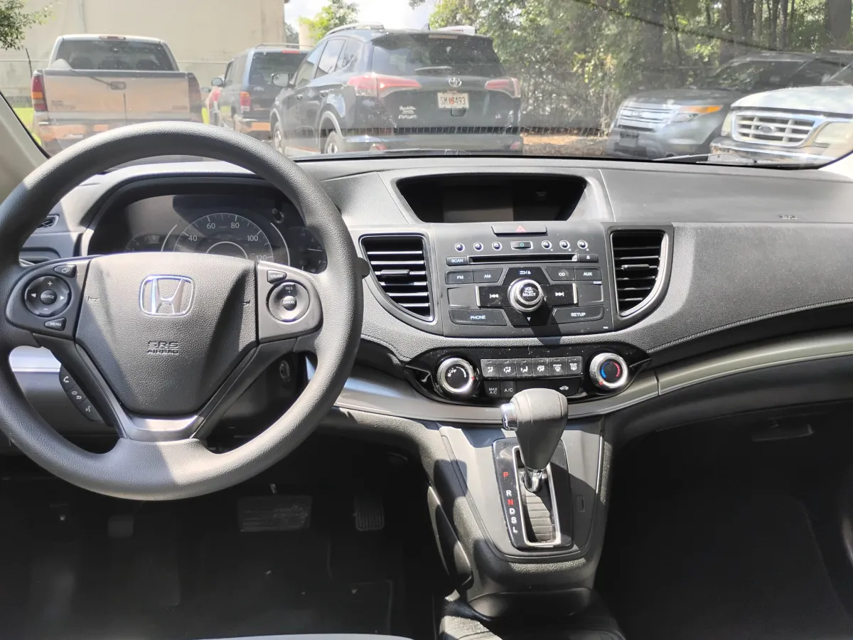 2015 Honda CR-V — image 4