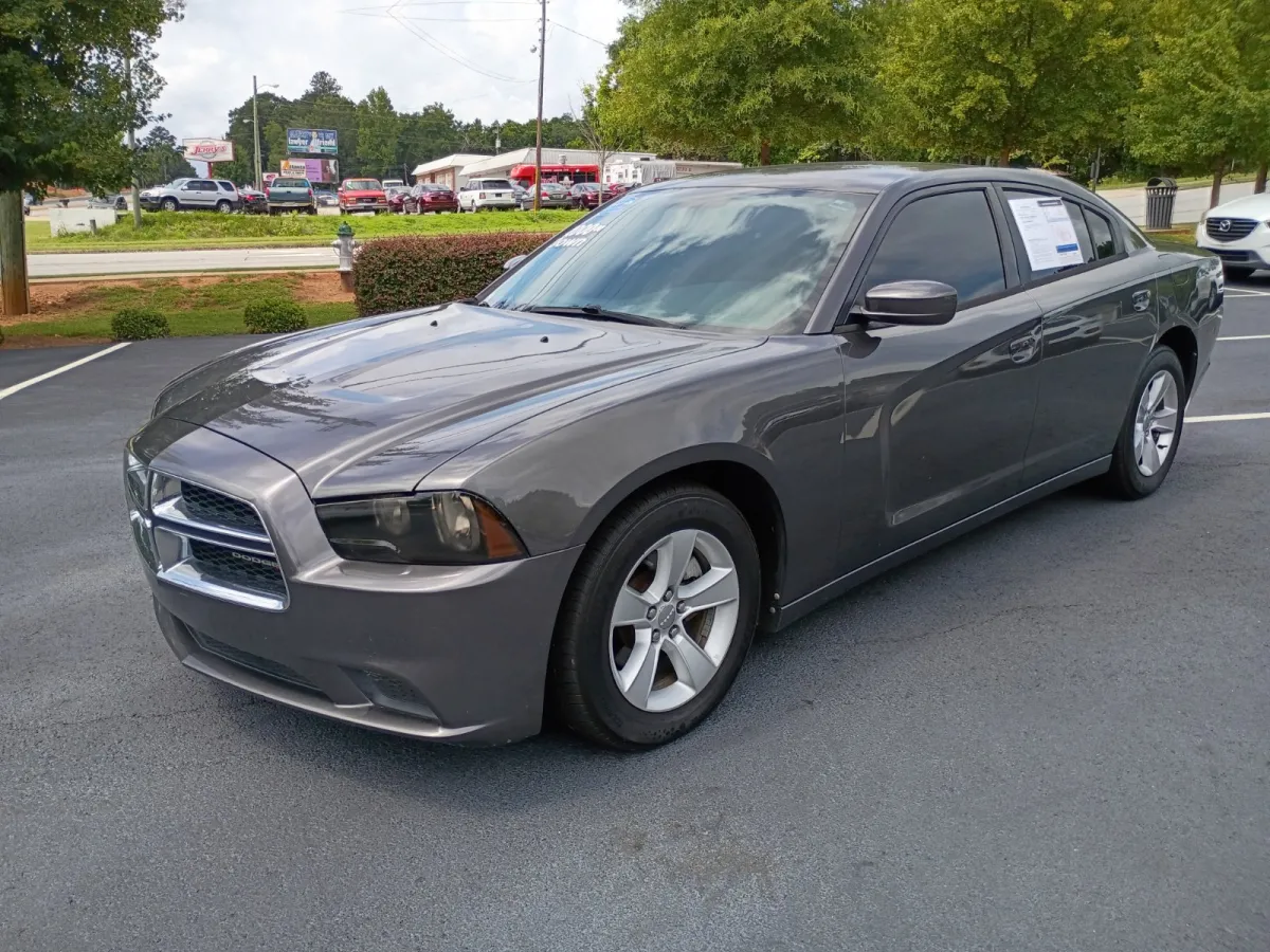 2014 Dodge Charger — image 2