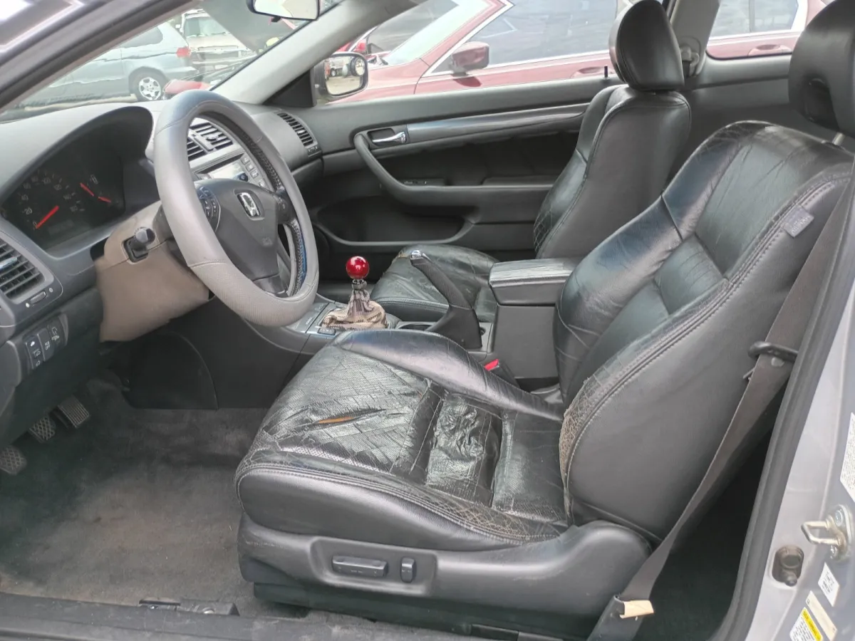 2005 Honda Accord — image 7