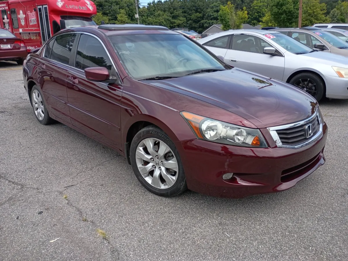 2010 Honda Accord — image 2