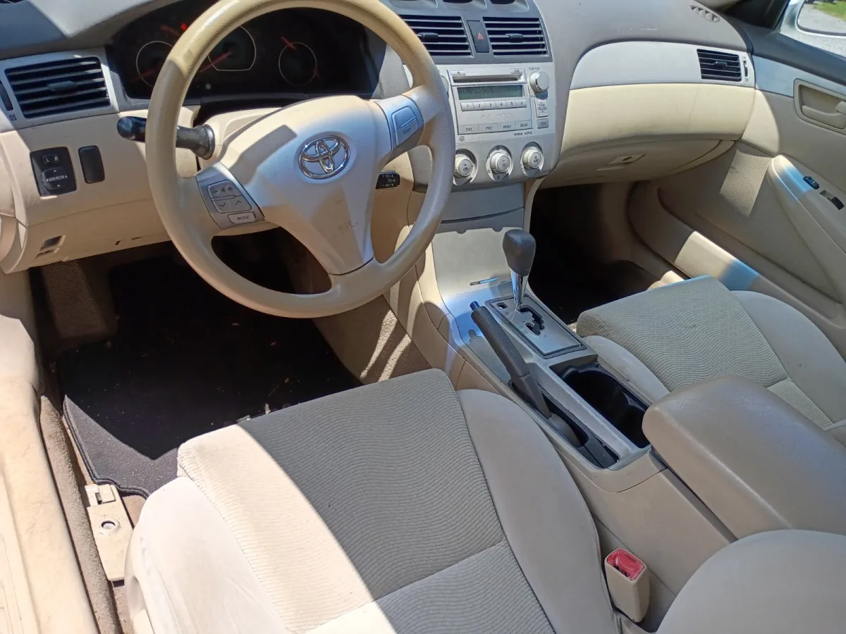 2008 Toyota Solara — image 4
