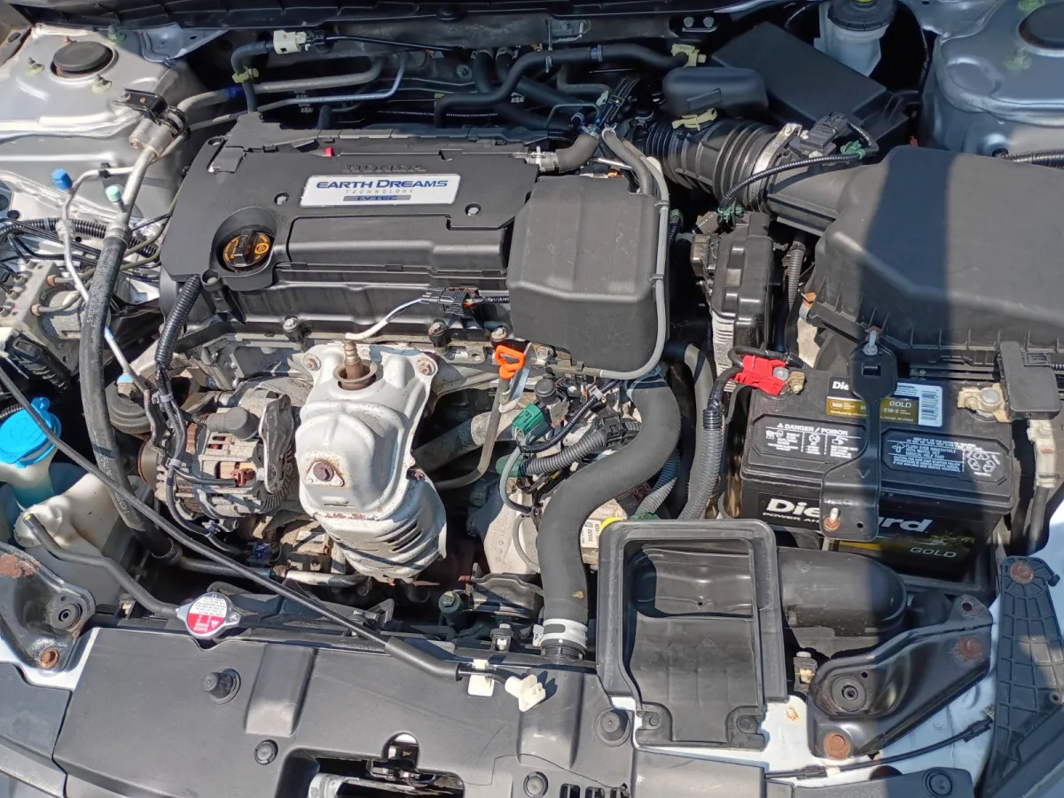 2014 Honda Accord — image 10