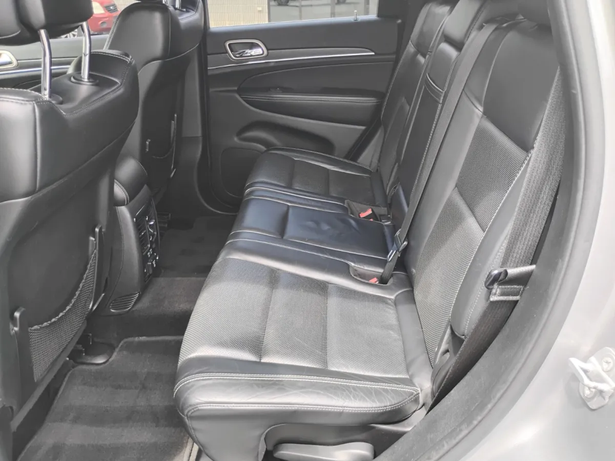 2015 Jeep Grand Cherokee — image 6