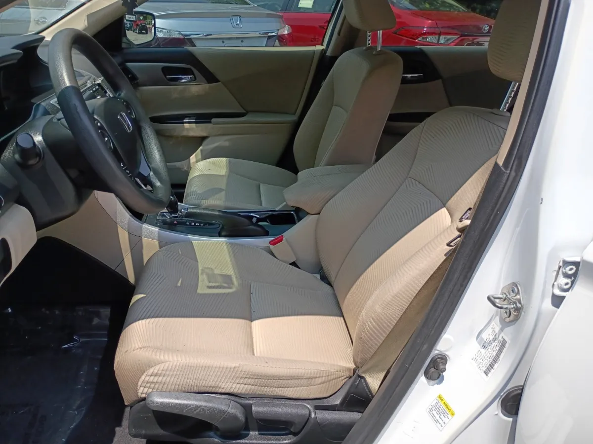 2014 Honda Accord — image 6