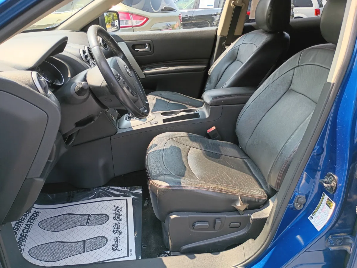 2011 Nissan Rogue — image 7