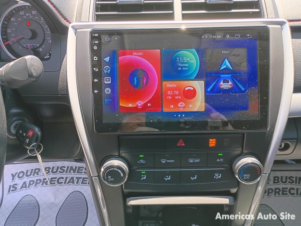2015 Toyota Camry — image 8