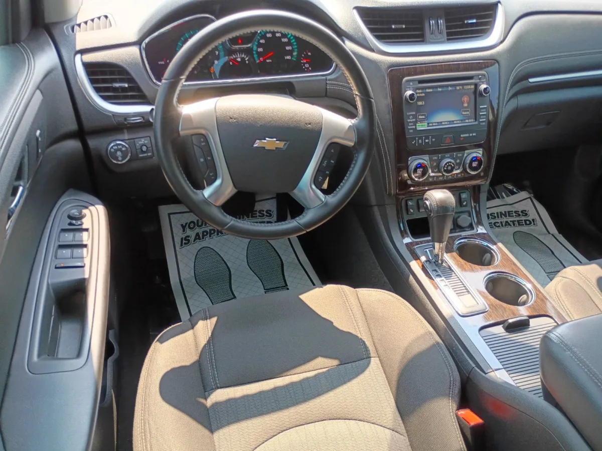 2016 Chevrolet Traverse — image 5