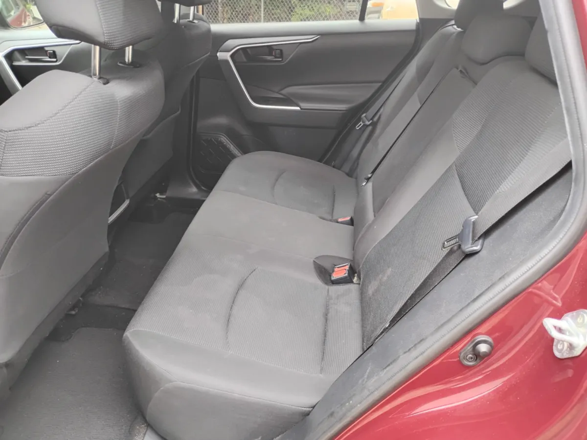 2020 Toyota RAV4 6