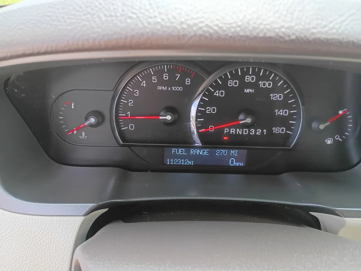 2008 Cadillac DTS — image 7
