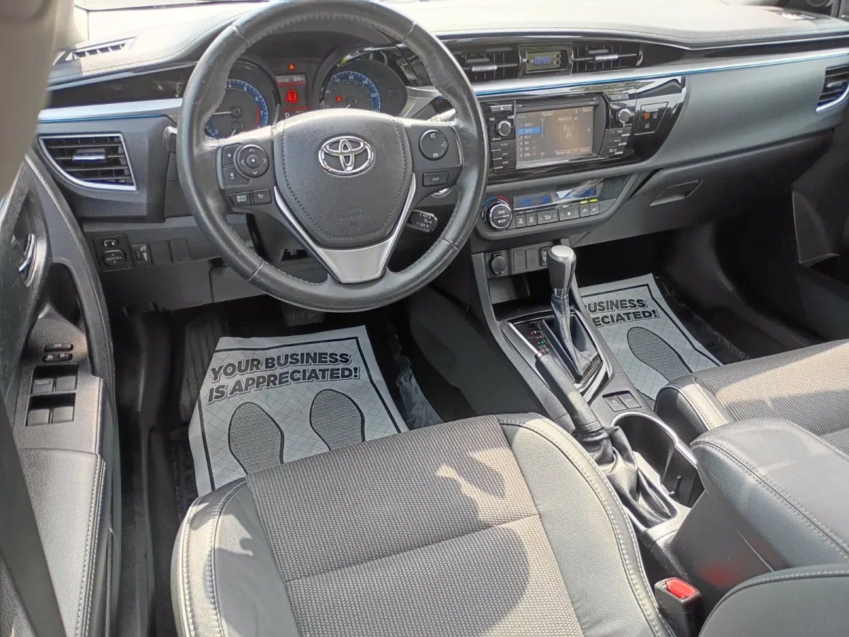 2014 Toyota Corolla — image 4