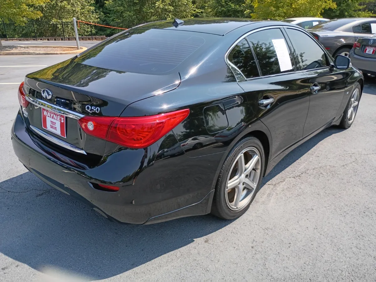 2014 Infiniti Q50 — image 3