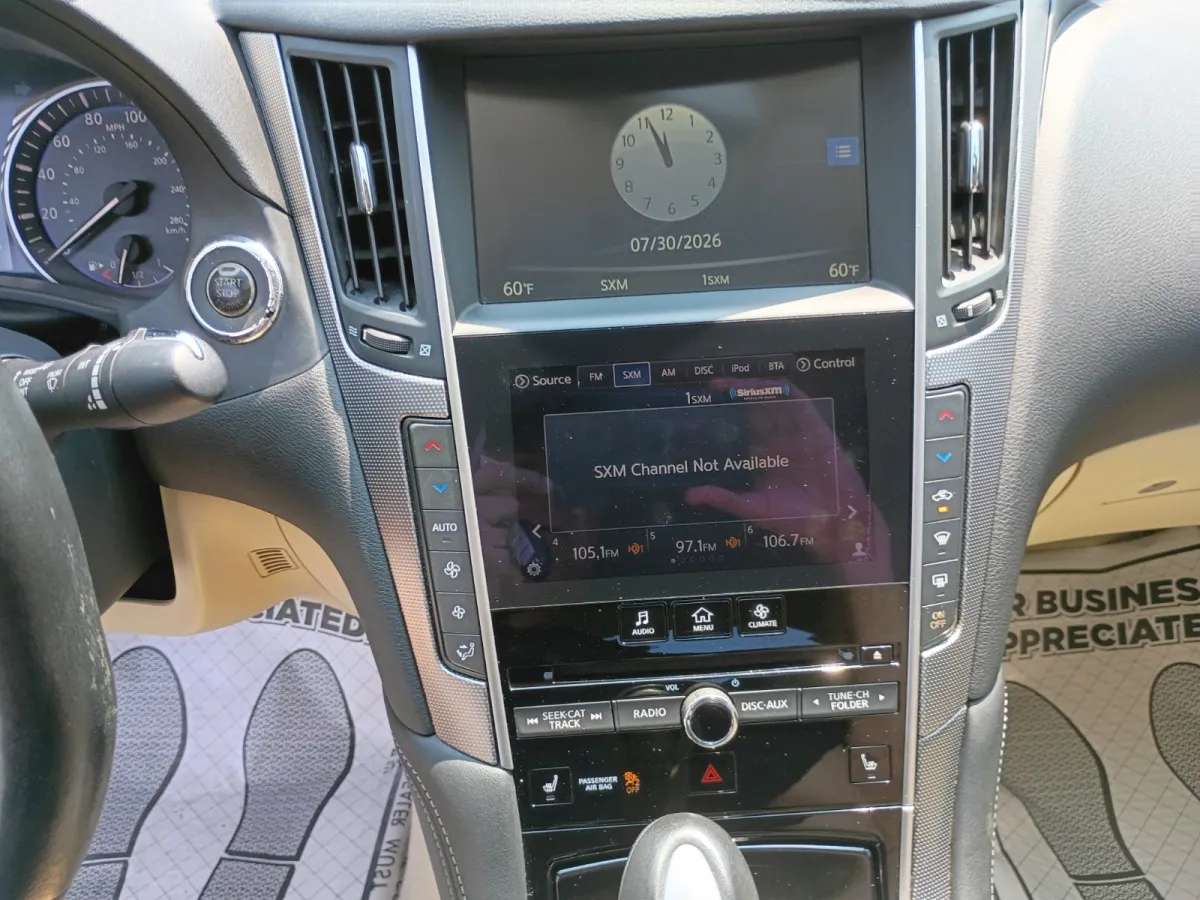 2014 Infiniti Q50 — image 8
