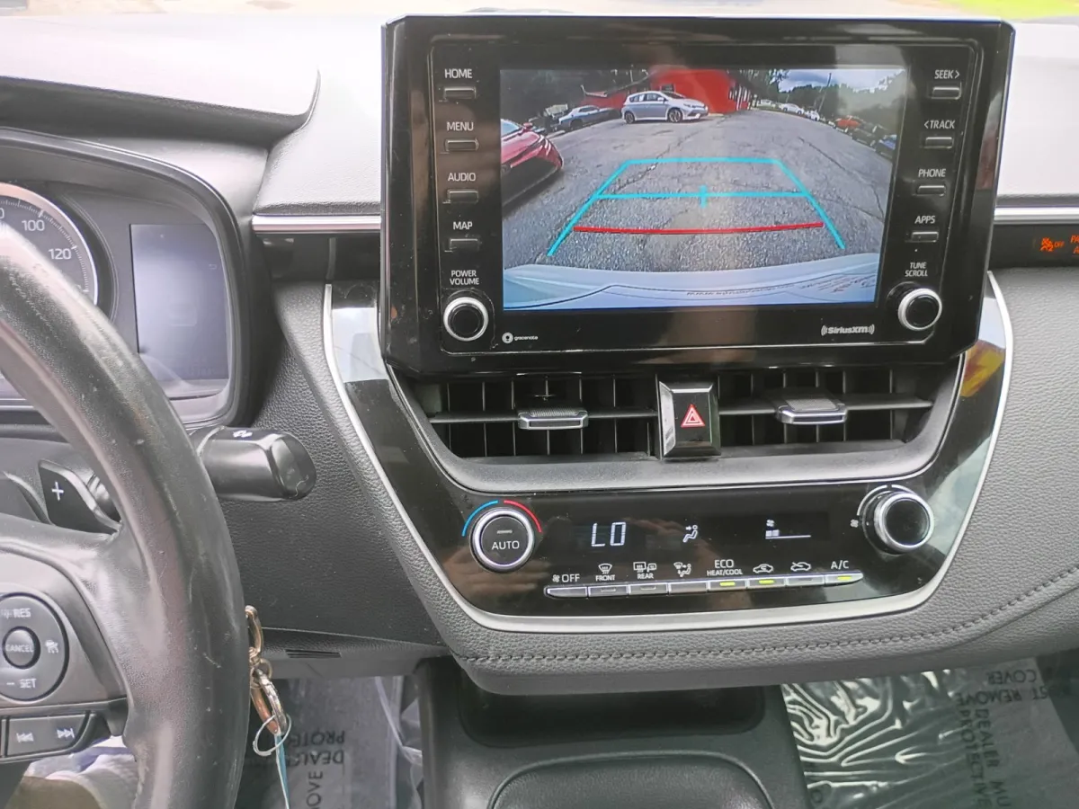 2022 Toyota Corolla — image 8