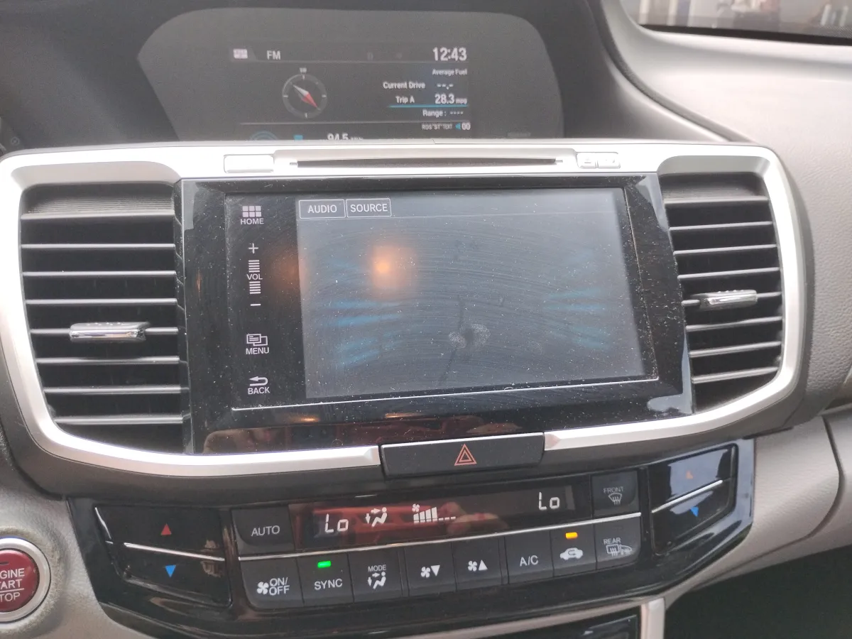2016 Honda Accord — image 8