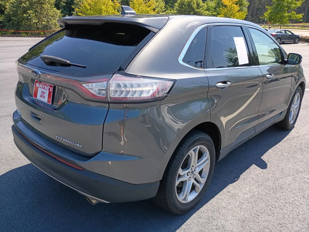 2016 Ford Edge — image 3