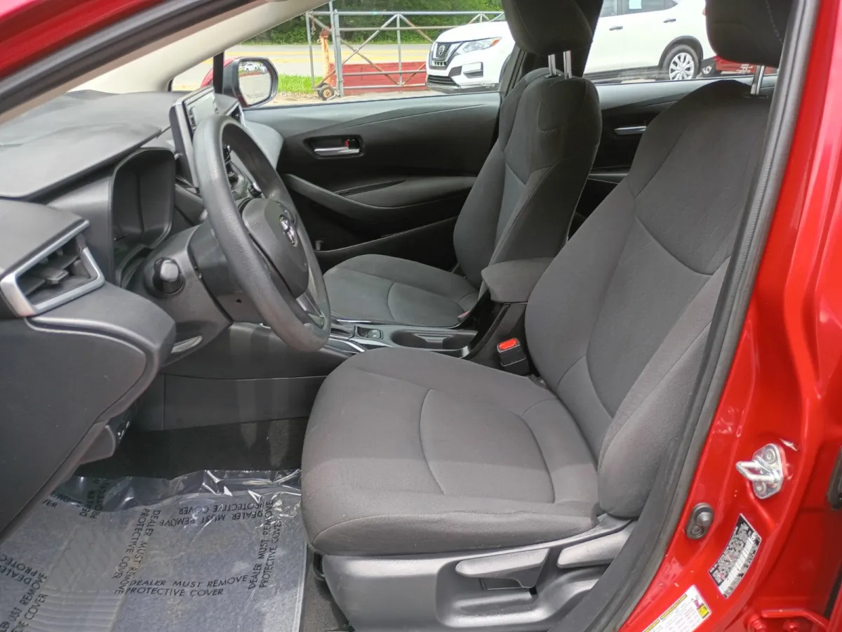 2020 Toyota Corolla — image 6